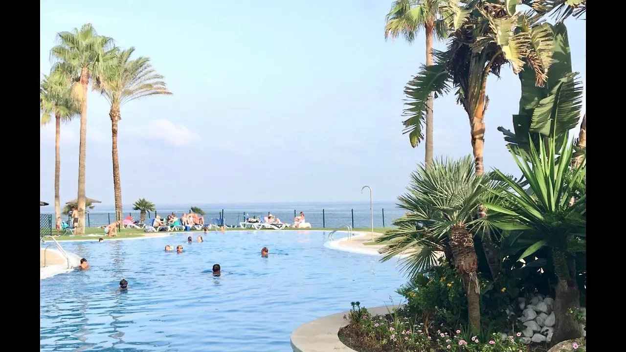 Mi Capricho Beachfront- 3-7 Apartment With Sea Views Sitio de Calahonda