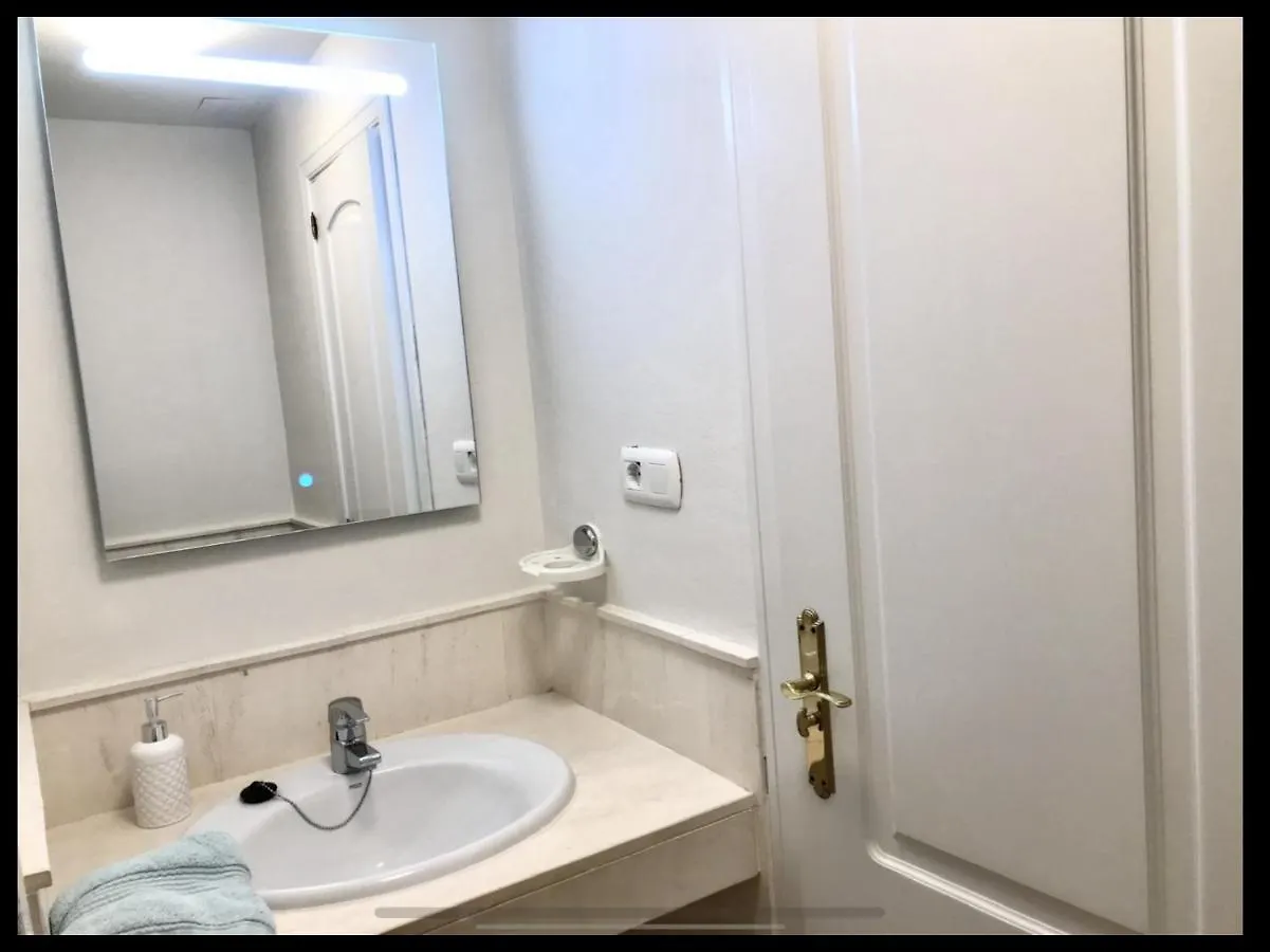 Mi Capricho Beachfront- 3-7 Apartment With Sea Views Sitio de Calahonda